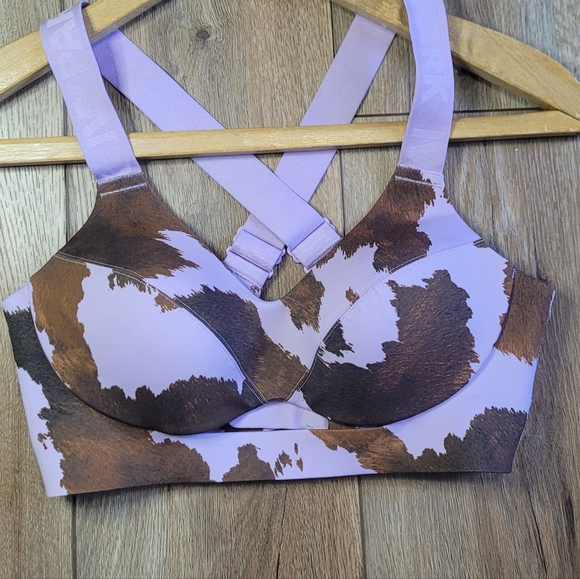 IVY PARK Other - Adidas Ivy Park Rodeo Medium Support Cow Print Cutout Bra, Small